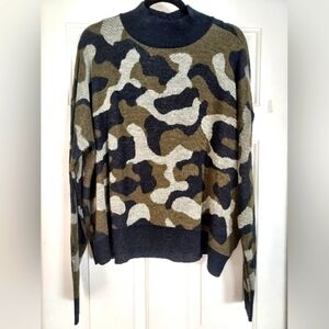 NWT-TIME & Tru Plus Size Mock Neck Women's Camo Long Sleeve Sweater Size XXL